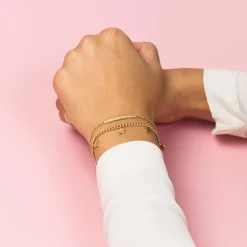 Goudkleurige armband met sterretjes