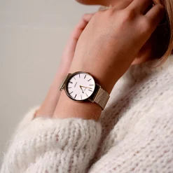 Goudkleurige OOZOO horloge met metalen mesh armband - C9909