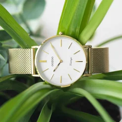 Goudkleurige OOZOO horloge met metalen mesh armband - C9910