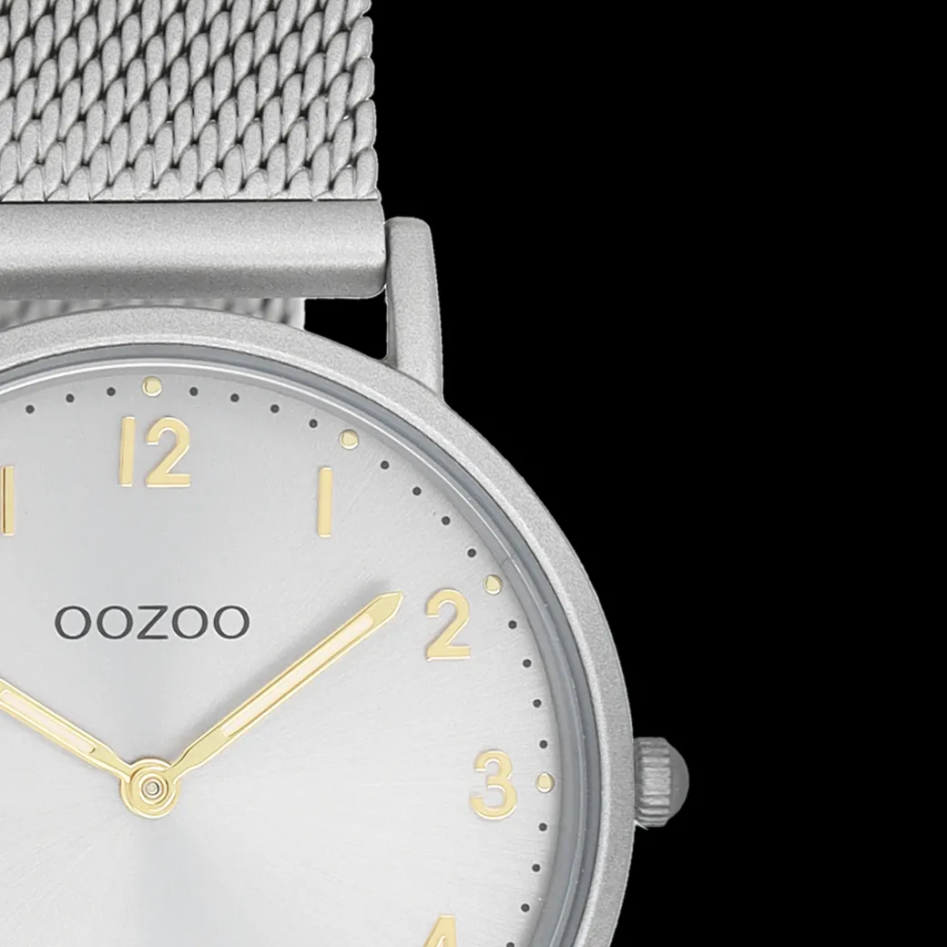 Licht grijze OOZOO horloge met metalen mesh armband - C20381