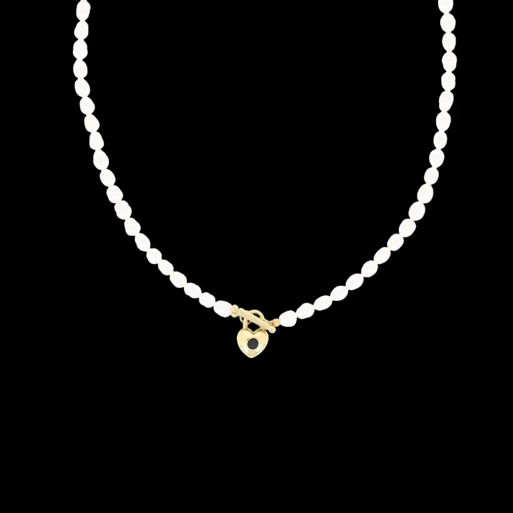 parel ketting met hart en zwart strass steentje