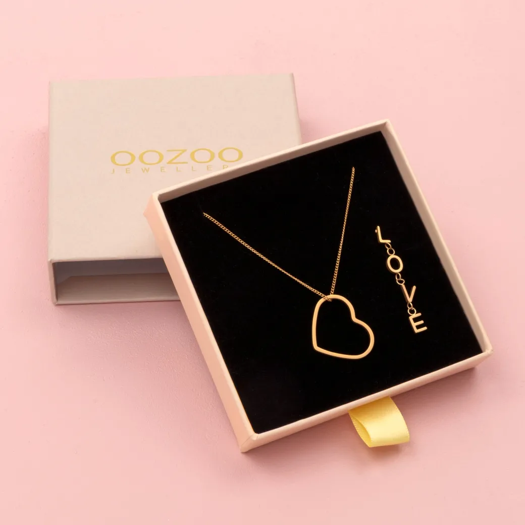 Rosé goud kleurige oorbel + ketting set met L-O-V-E