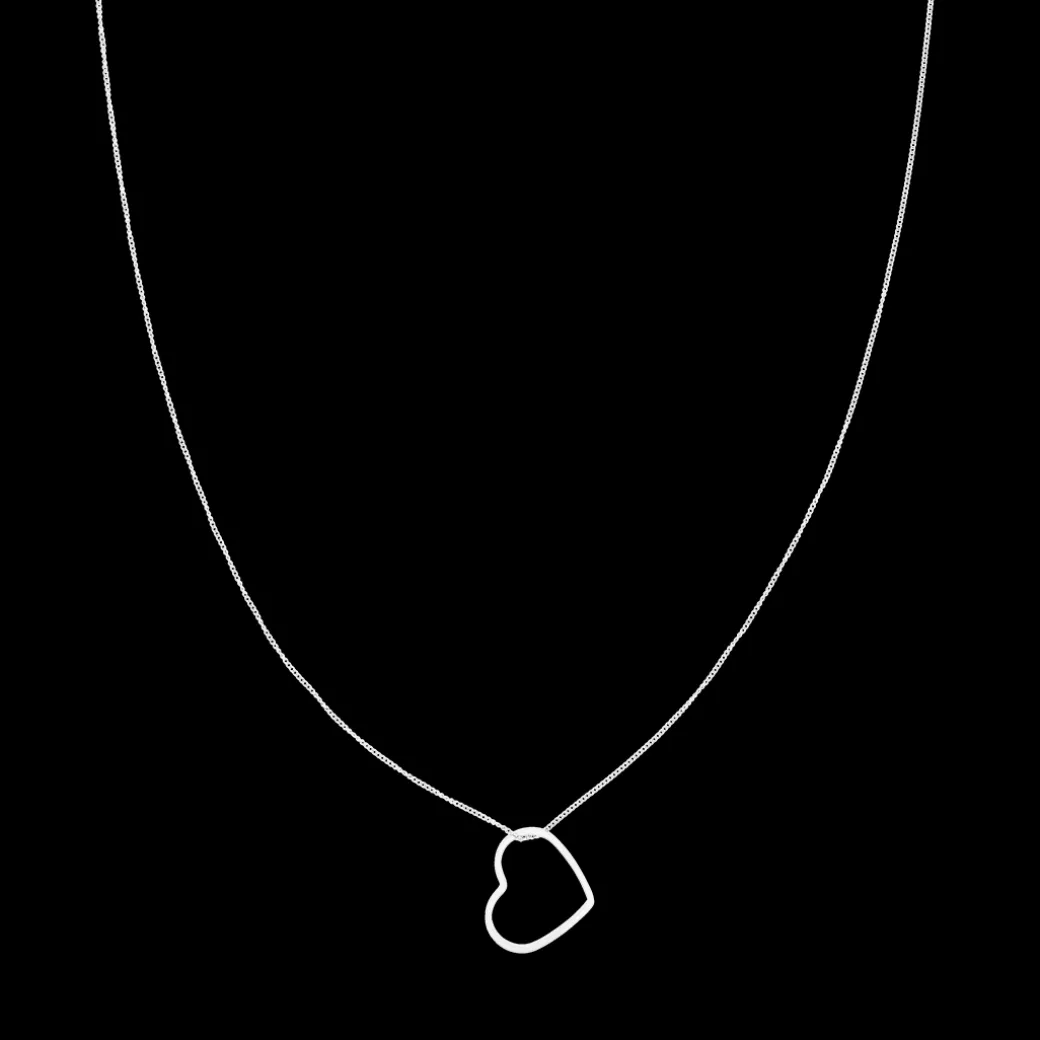 Zilverkleurige oorring + ketting set met een hart plaatje
