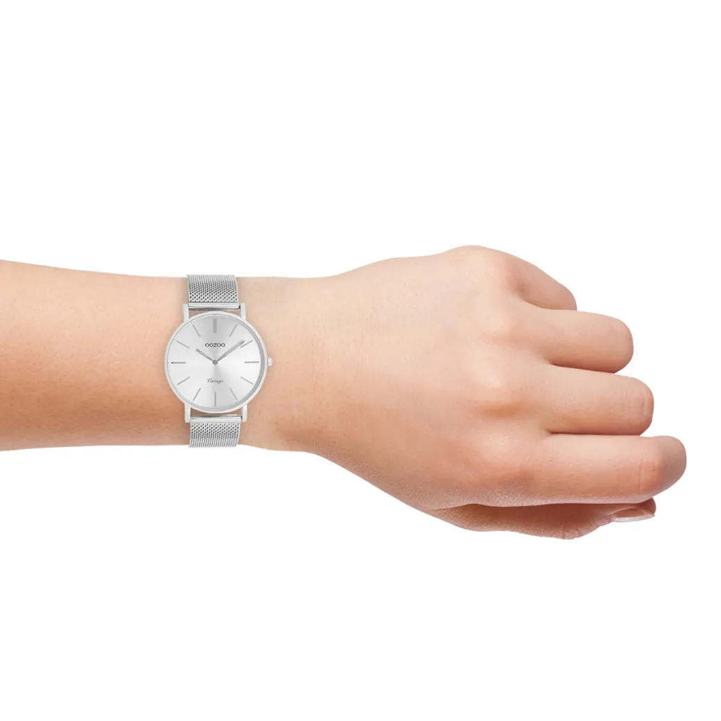 Zilverkleurige OOZOO horloge met metalen mesh armband - C9906
