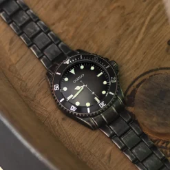 Zwarte OOZOO horloge met roestvrijstalen armband - C11014